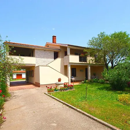 Fuer 3 Personen Ca 46 Qm In Fazana-surida, Istrien Istrische Riviera Apartment *