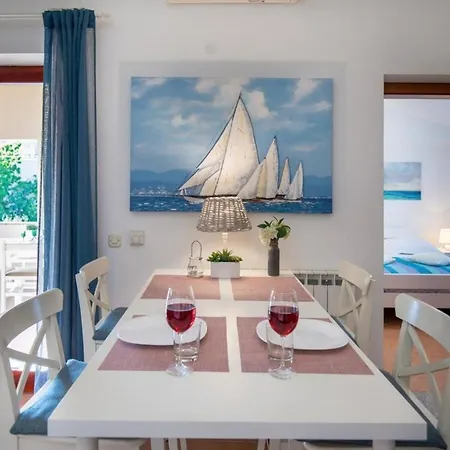 Fuer 3 Personen Ca 46 Qm In Fazana-surida, Istrien Istrische Riviera Apartment *