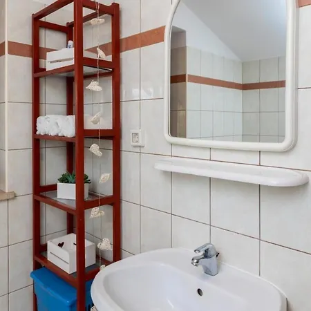 Fuer 3 Personen Ca 46 Qm In Fazana-surida, Istrien Istrische Riviera Apartment